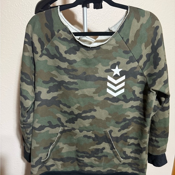 Freedom Fatigues Tops - Freedom Fatigues Women’s Top